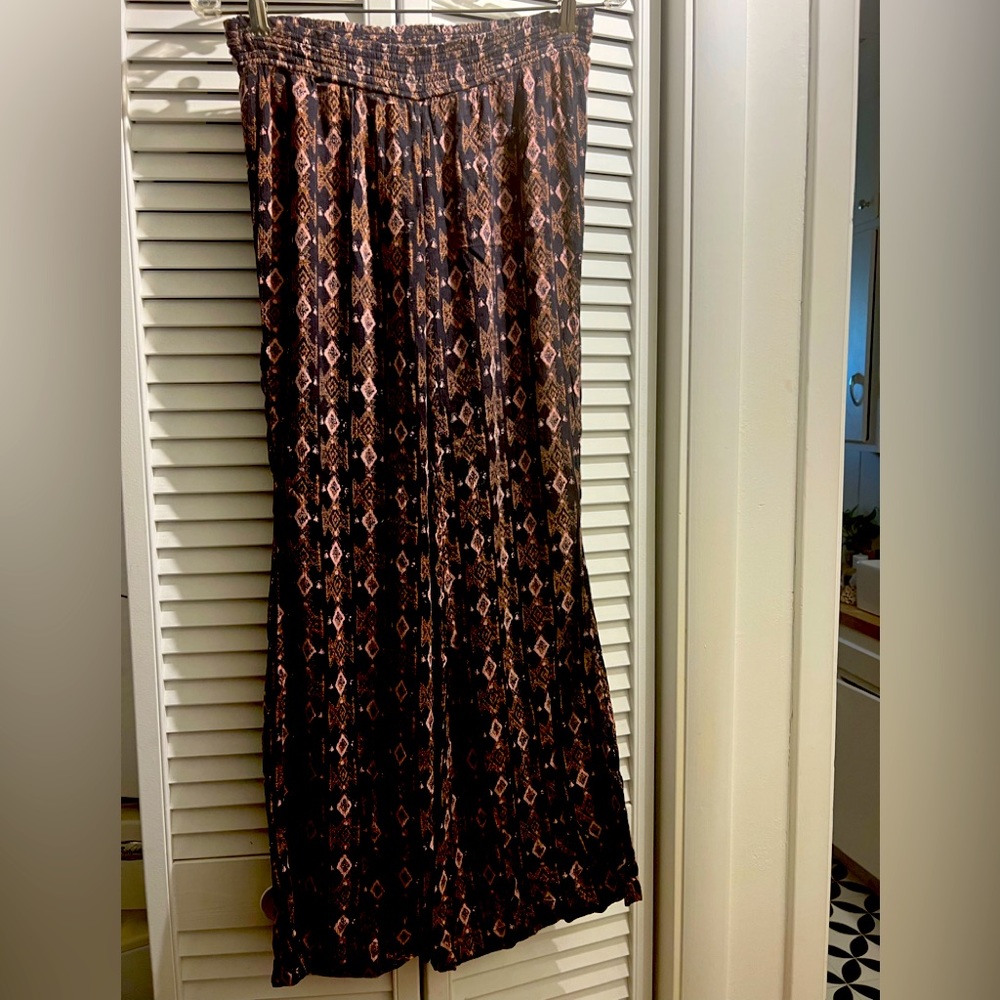 Women’s billabong flared pants